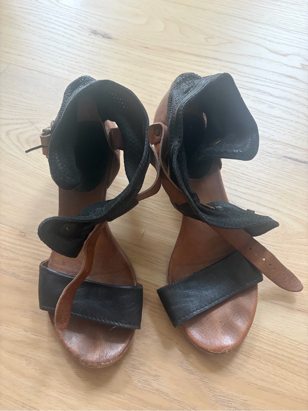 Miz Mooz Brown Leather Sandals with Black Straps
